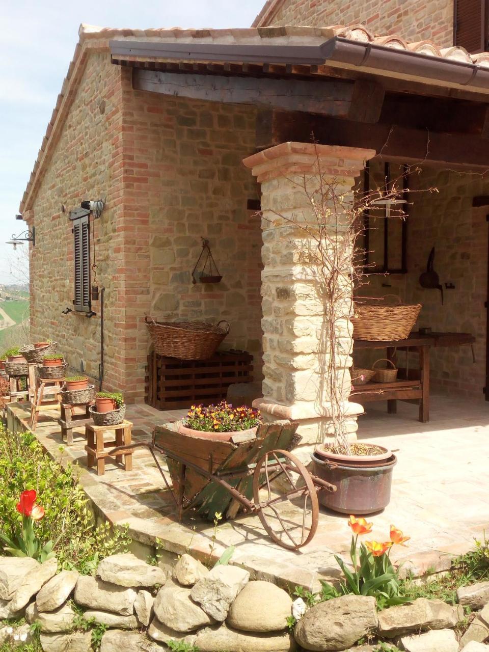Casale San Martino Agriturismo Bio Sant'Angelo in Pontano Extérieur photo